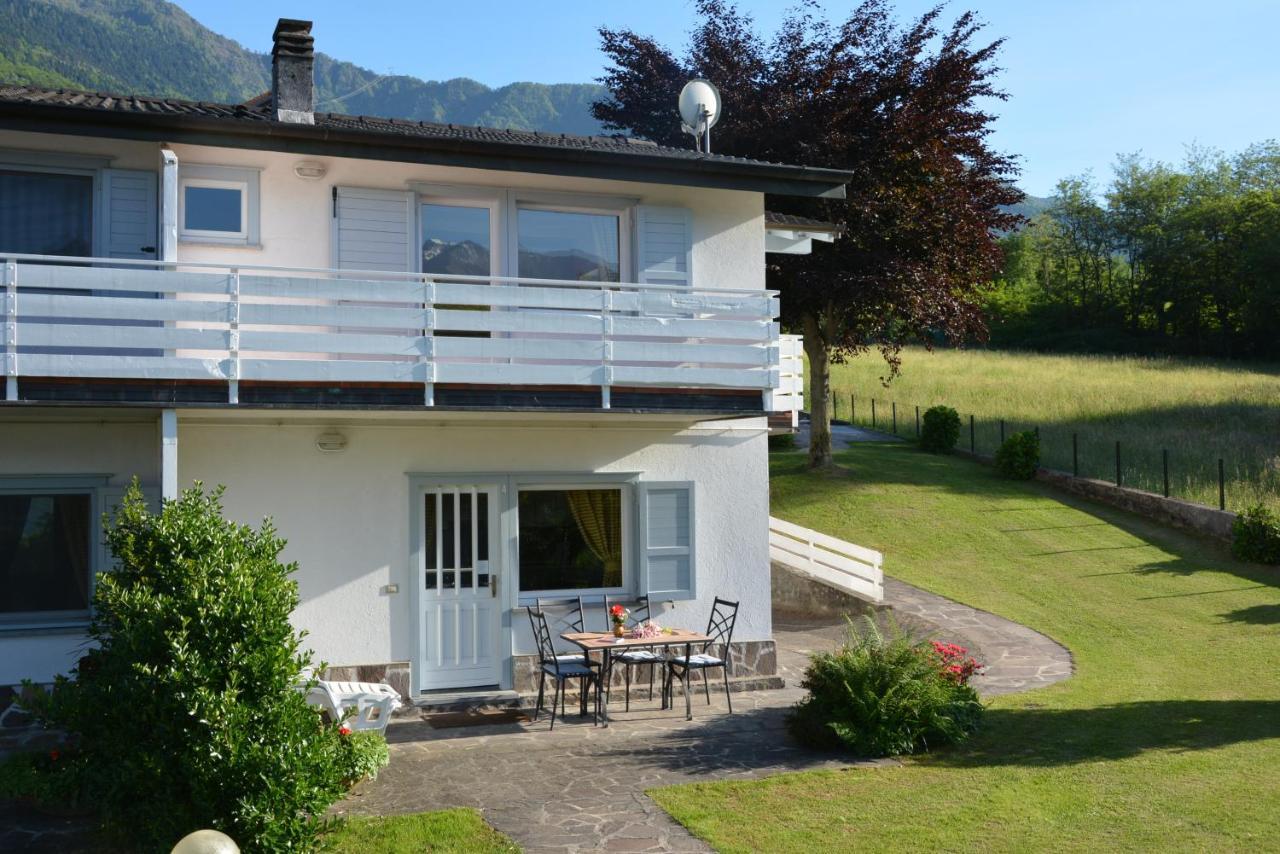 Casa Del Sole 4 Lägenhet Colico Exteriör bild